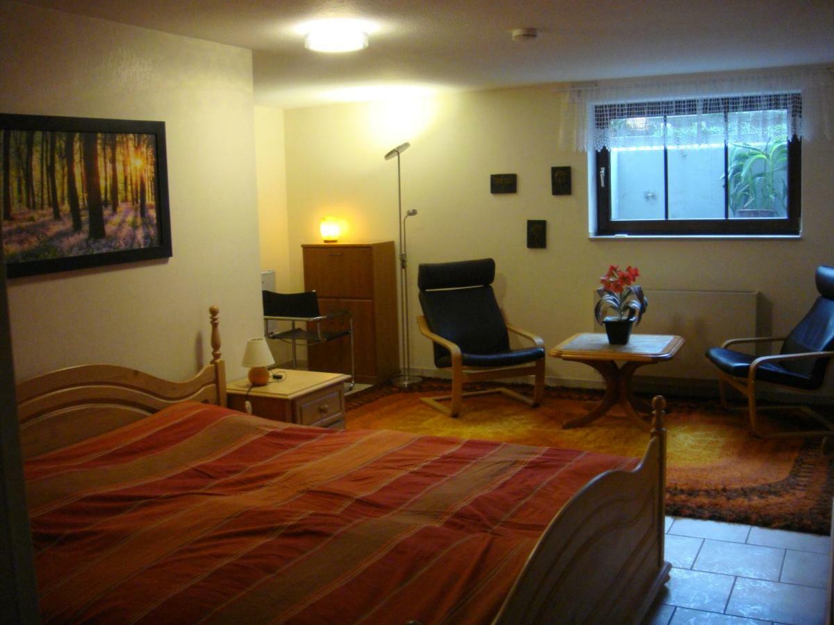 Messezimmer Ratingen Exterior foto